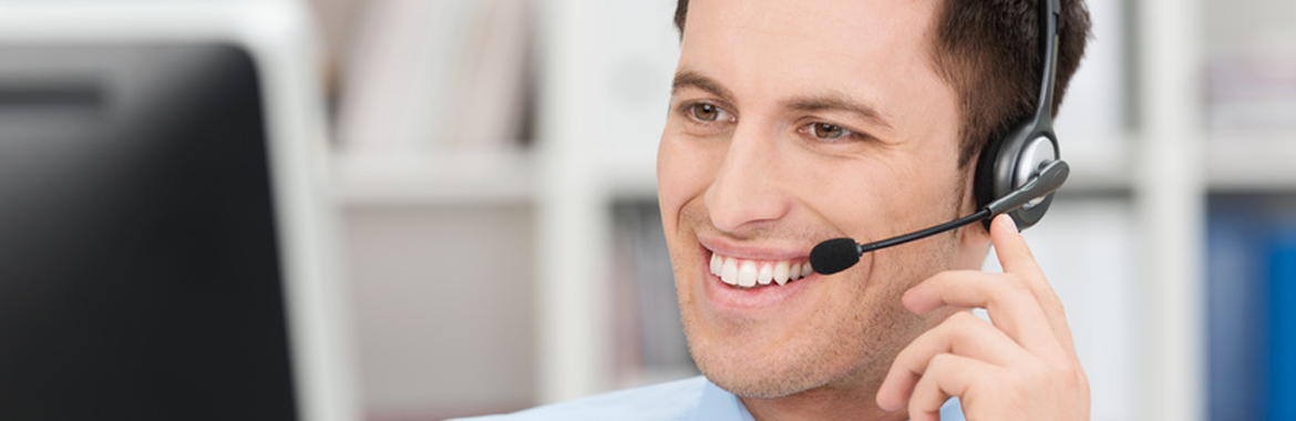 Woman on the telephone sitting at her desk